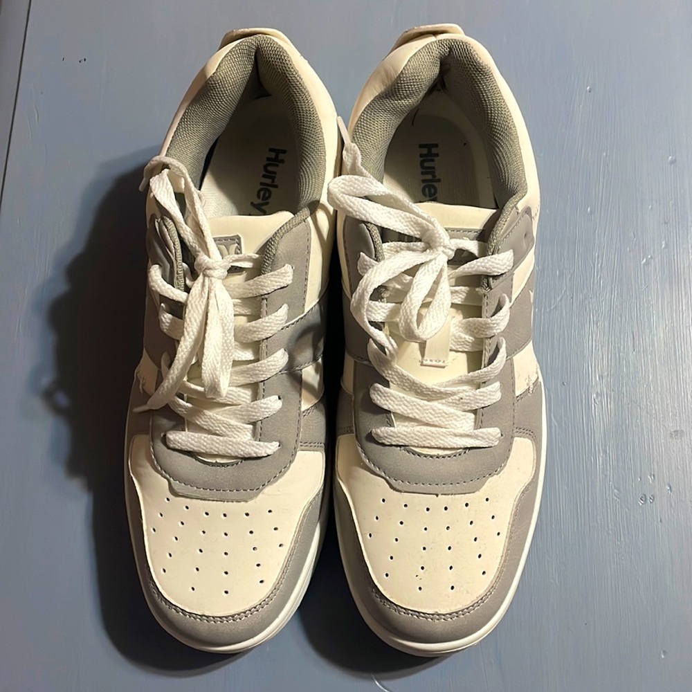 Hurley skate shoes